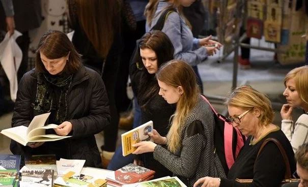 40. Türk Kitap ve Kültür Fuarı'nı Yaklaşık 1 Milyon Kişi Ziyaret Etti